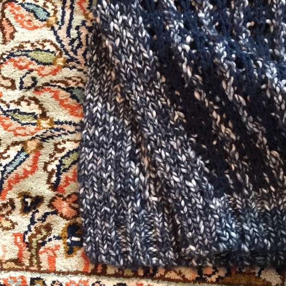 Gorgeous navy and white Chico’s long cardigan - Picture 11 of 16